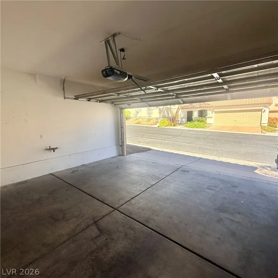 10437 Concetta Avenue Las Vegas, NV 89129