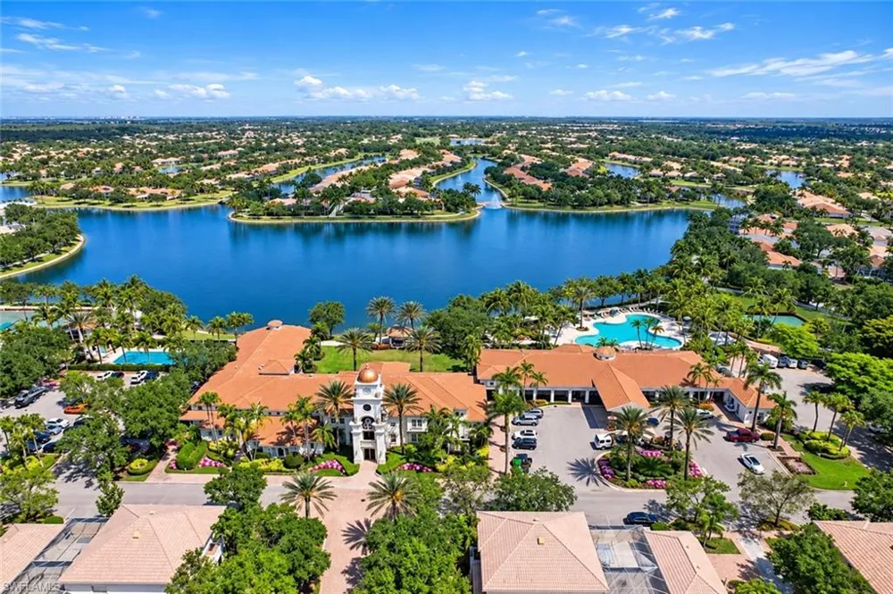 5434 Guadeloupe Way Naples, FL 34119