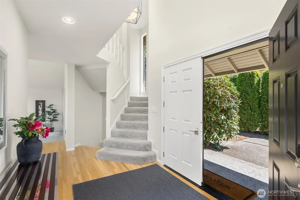 11206 SE 77th Place Newcastle, WA 98056