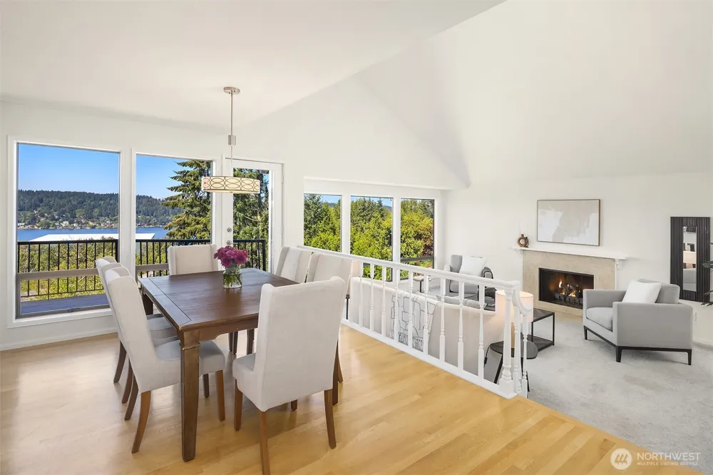 11206 SE 77th Place Newcastle, WA 98056