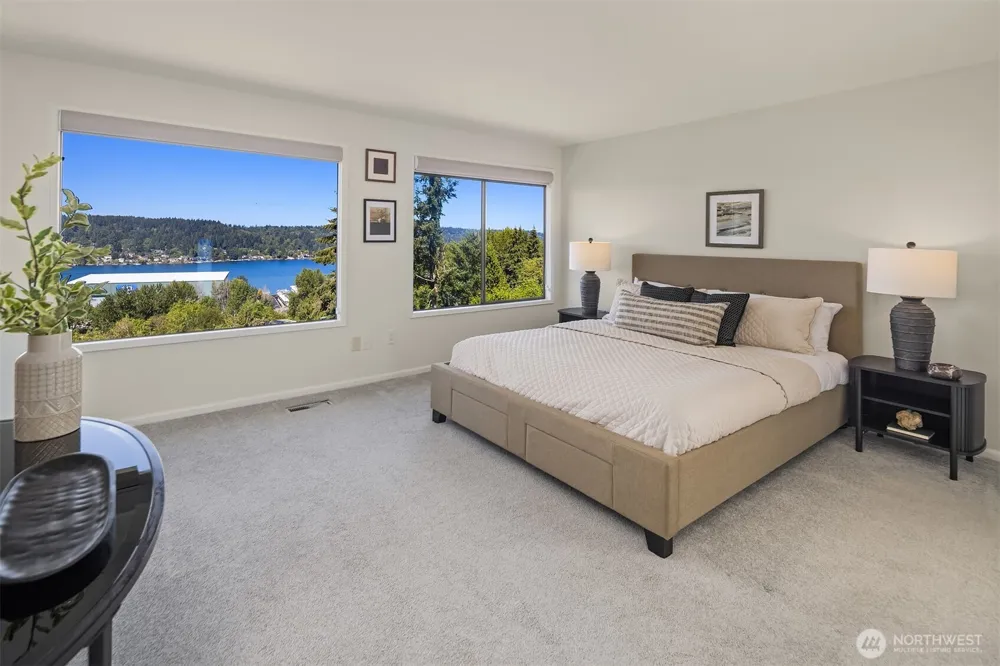 11206 SE 77th Place Newcastle, WA 98056