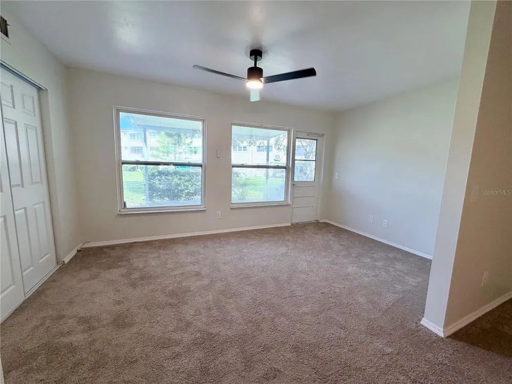 2100 WORLD PARKWAY BOULEVARD #20 Clearwater, FL 33763