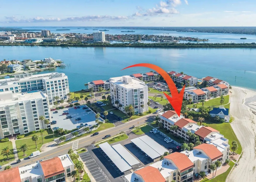 865 S GULFVIEW BOULEVARD #109 Clearwater Beach, FL 33767