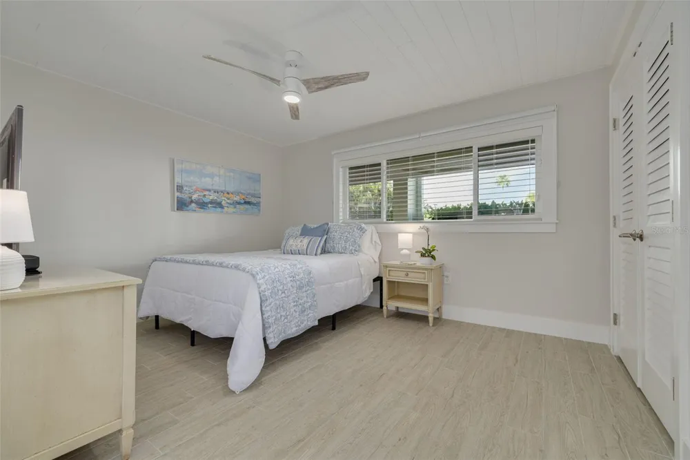 865 S GULFVIEW BOULEVARD #109 Clearwater Beach, FL 33767