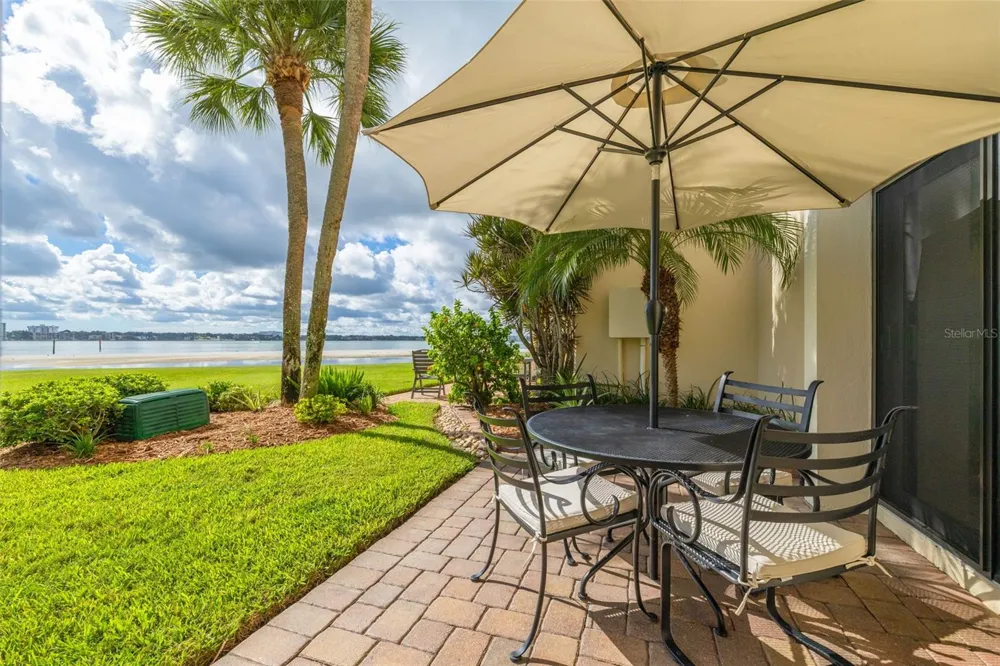 865 S GULFVIEW BOULEVARD #109 Clearwater Beach, FL 33767