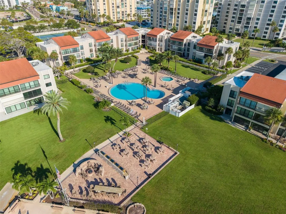 865 S GULFVIEW BOULEVARD #109 Clearwater Beach, FL 33767