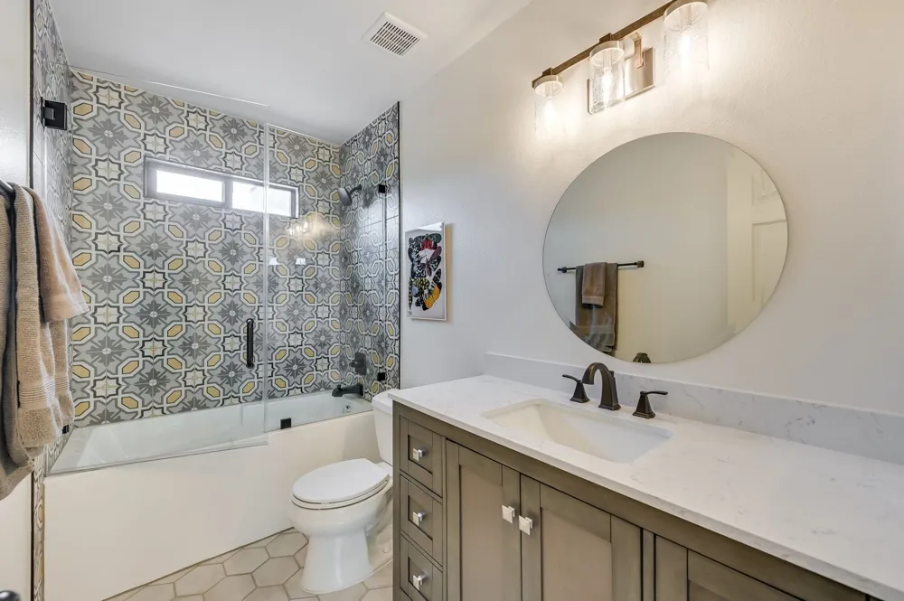 6302 Maury Hollow Austin, TX 78750