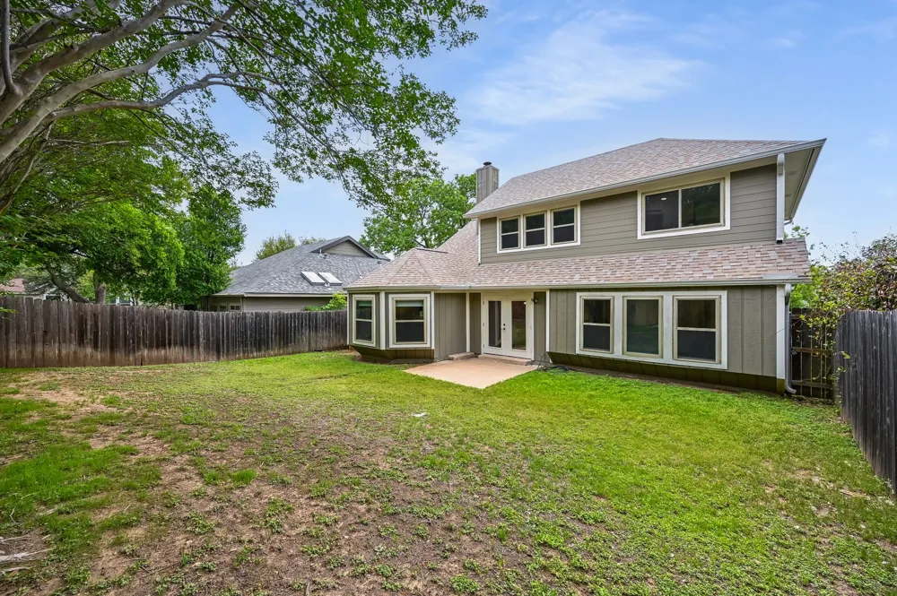6302 Maury Hollow Austin, TX 78750