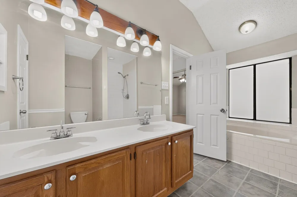 1219 Bell Rock Circle Pflugerville, TX 78660