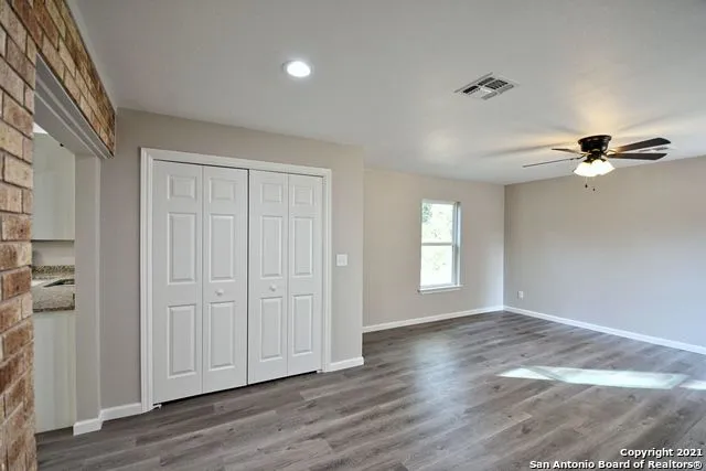438 Forshage Blvd Seguin, TX 78155