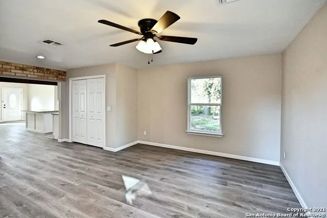 438 Forshage Blvd Seguin, TX 78155