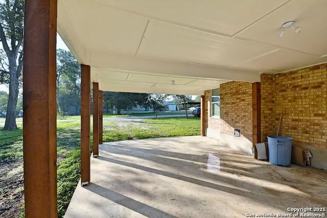 438 Forshage Blvd Seguin, TX 78155