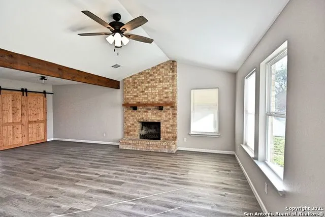438 Forshage Blvd Seguin, TX 78155