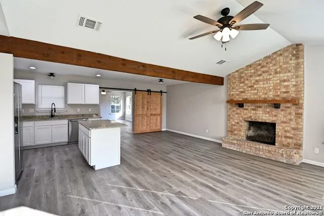 438 Forshage Blvd Seguin, TX 78155