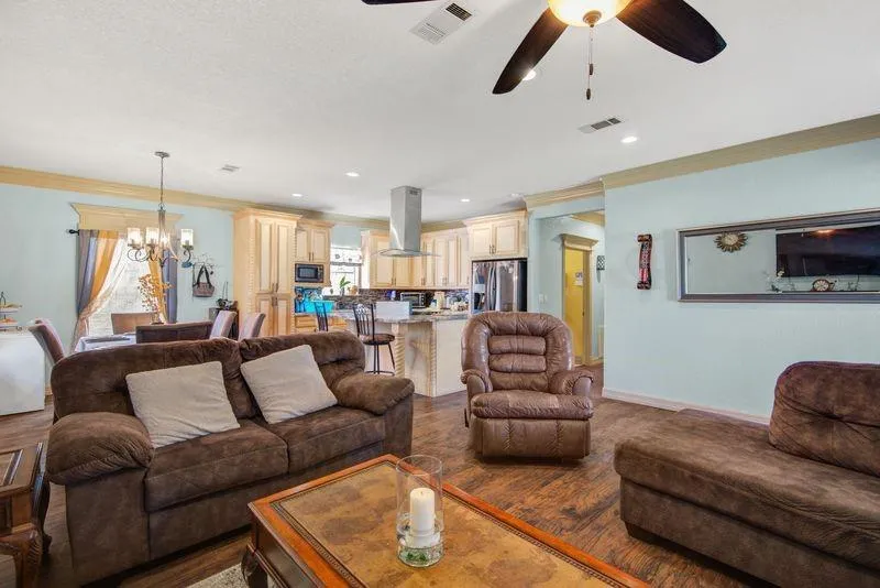 181 County Road 472 Sweeny, TX 77480