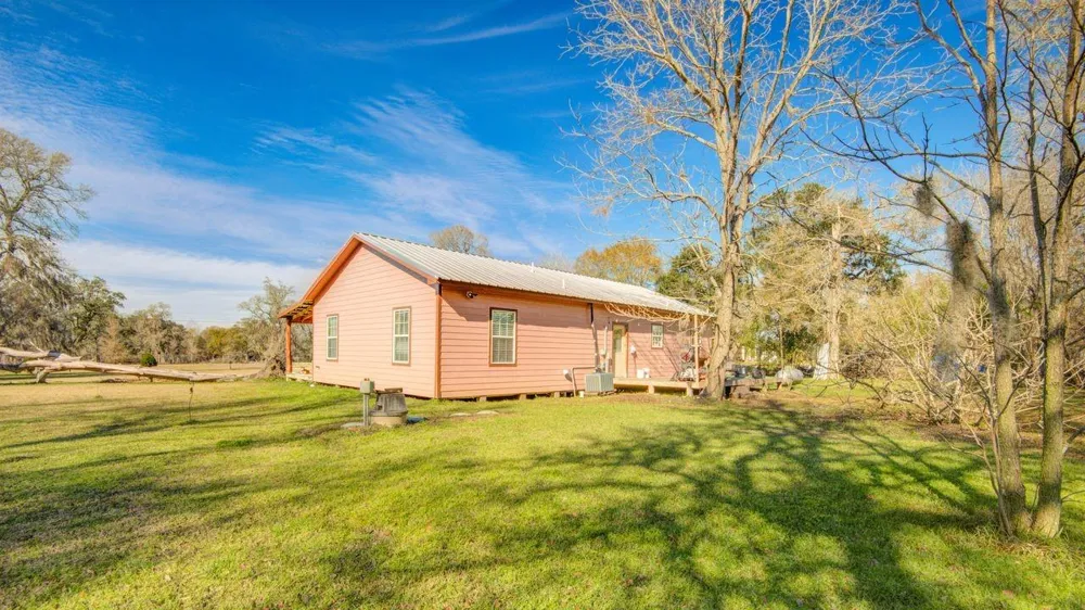 181 County Road 472 Sweeny, TX 77480