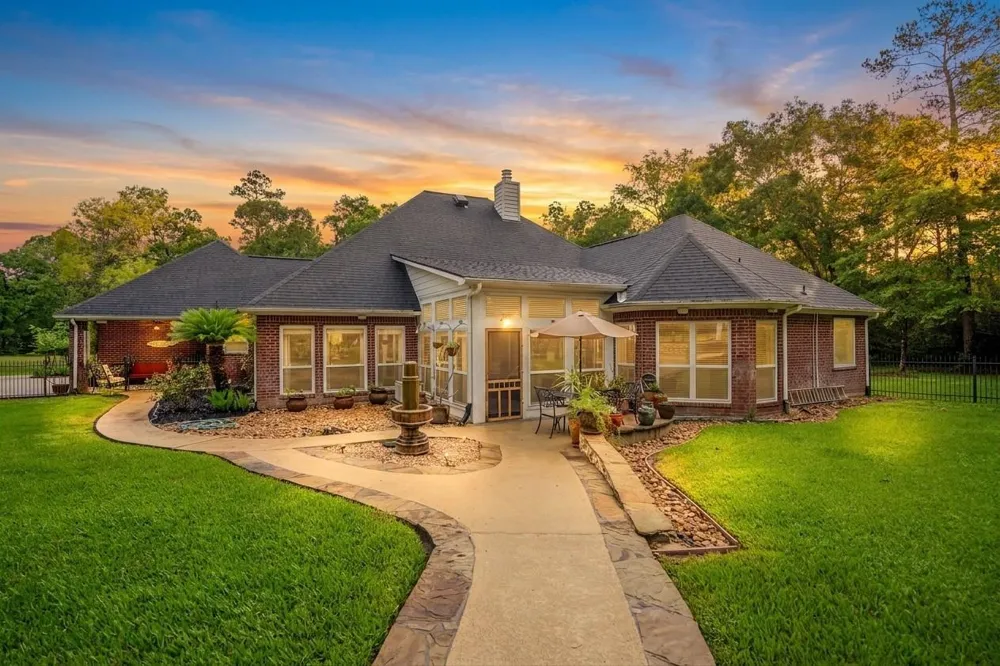14103 Amber Lane Lane Montgomery, TX 77316