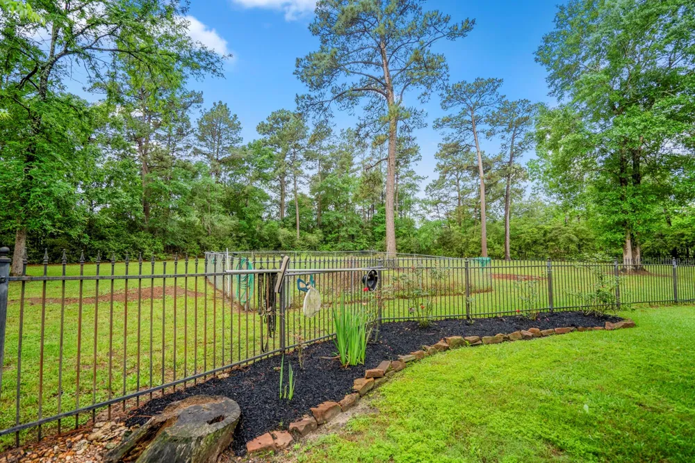 14103 Amber Lane Lane Montgomery, TX 77316