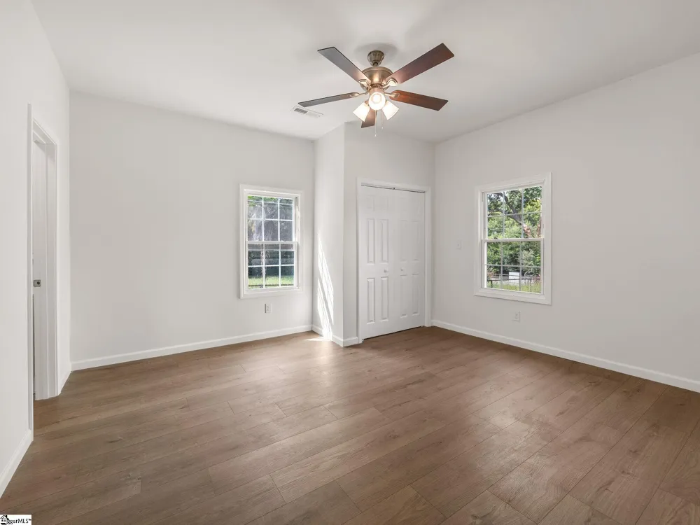 7729 Bradley Street Spartanburg, SC 29303