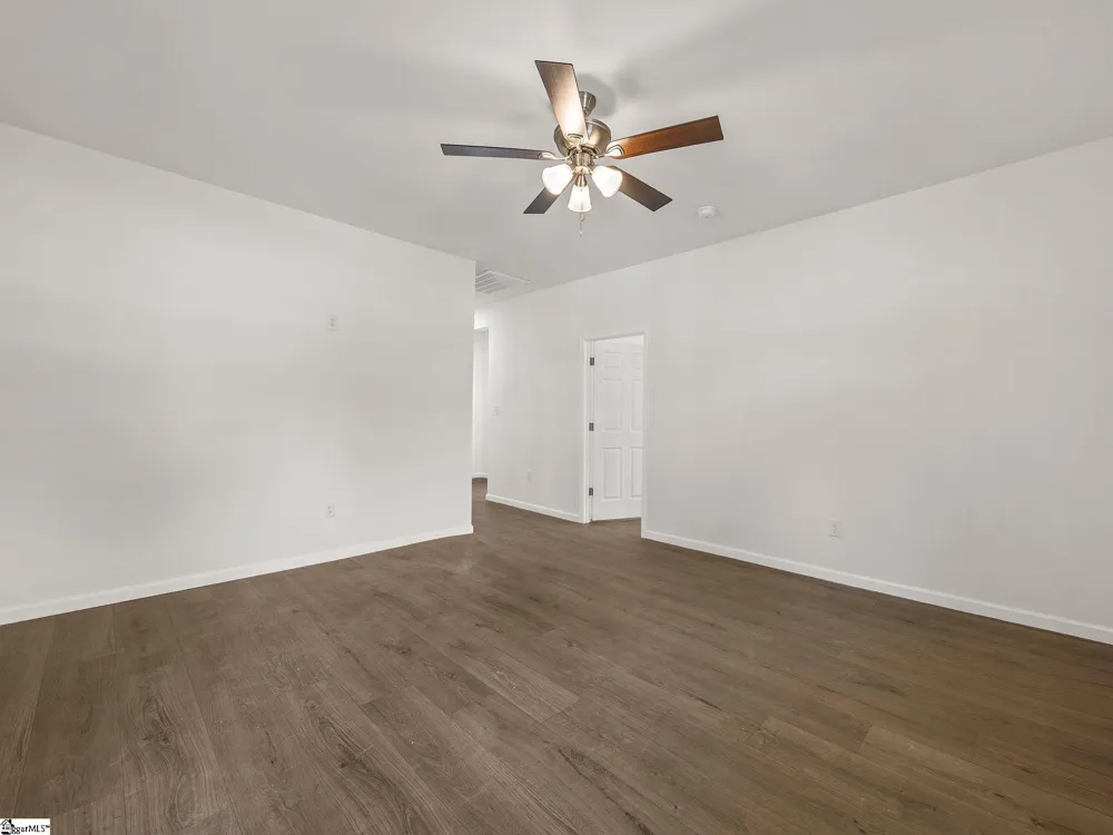 7729 Bradley Street Spartanburg, SC 29303