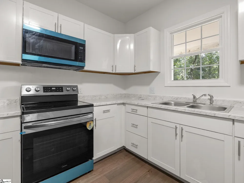 7729 Bradley Street Spartanburg, SC 29303