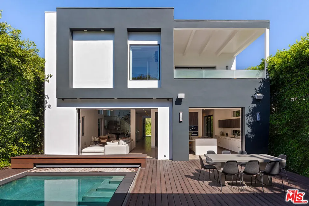 1609 Stanley Avenue Los Angeles, CA 90046