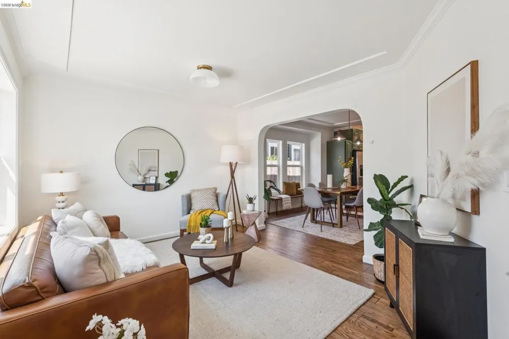 3936 Agua Vista St Oakland, CA 94601