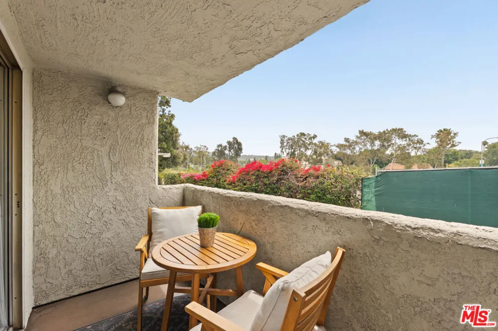 4900 Overland Avenue #196 Culver City, CA 90230