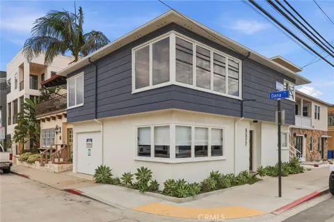5577 E Ocean