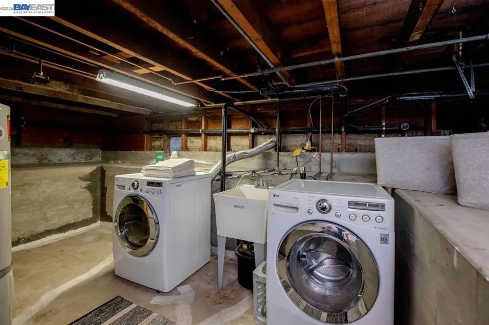 1023 Willow St Alameda, CA 94501