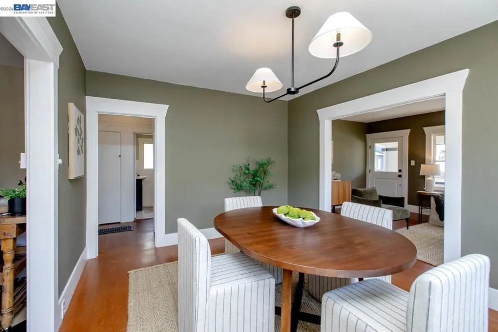 1023 Willow St Alameda, CA 94501
