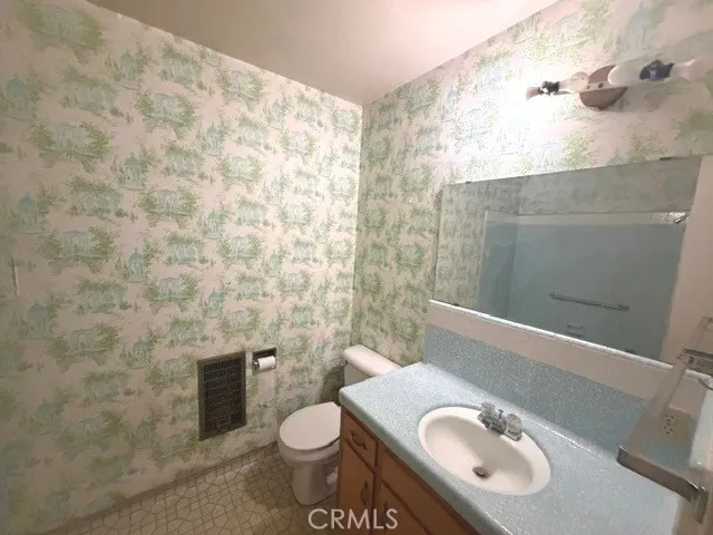228 Yale Coalinga, CA 93210