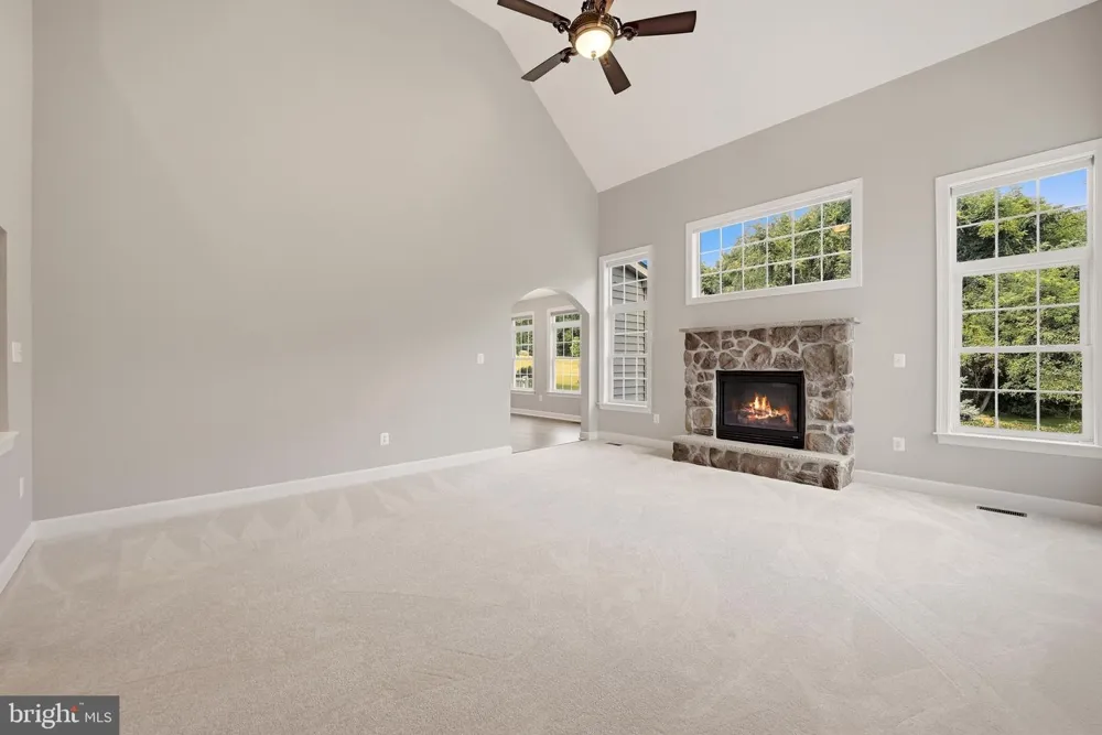 42012 GLYNN TARRA PLACE Leesburg, VA 20176