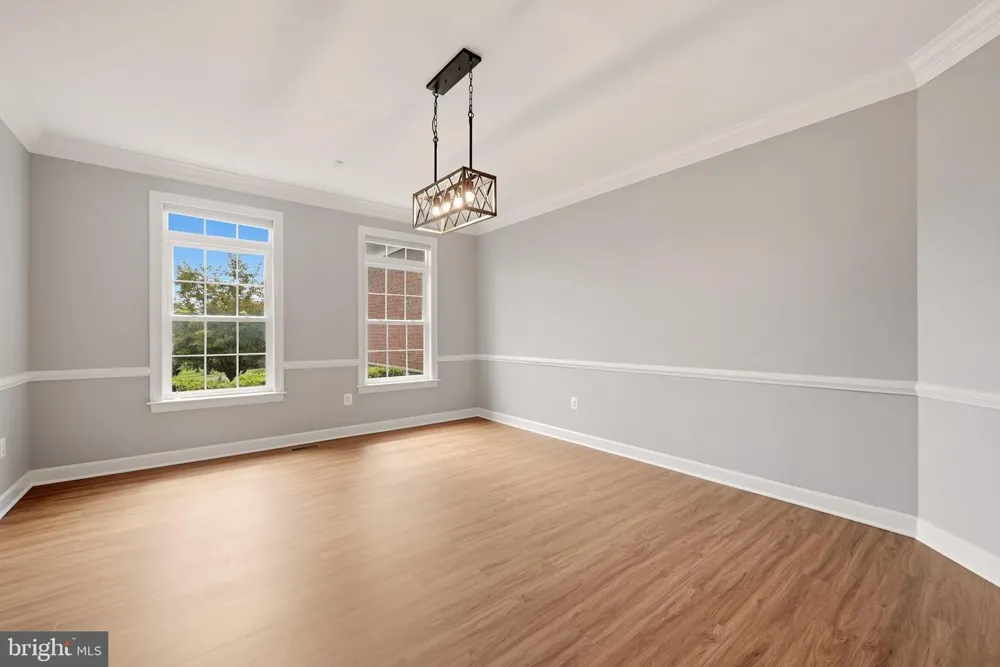 42012 GLYNN TARRA PLACE Leesburg, VA 20176