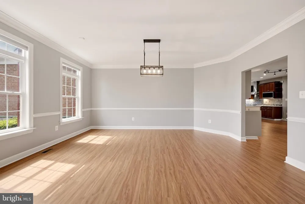 42012 GLYNN TARRA PLACE Leesburg, VA 20176