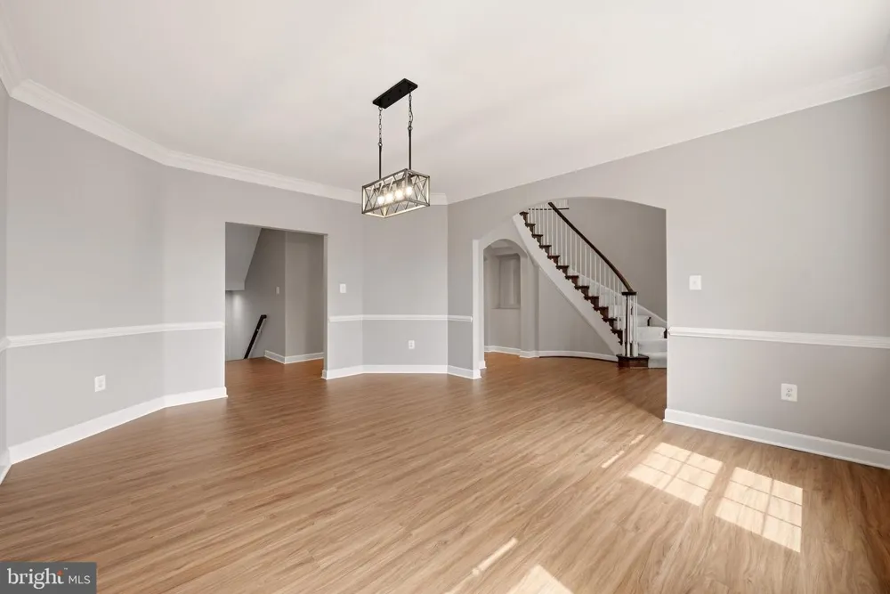 42012 GLYNN TARRA PLACE Leesburg, VA 20176