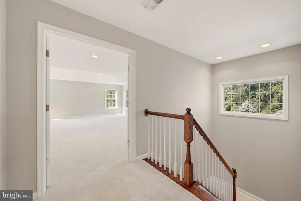 42012 GLYNN TARRA PLACE Leesburg, VA 20176