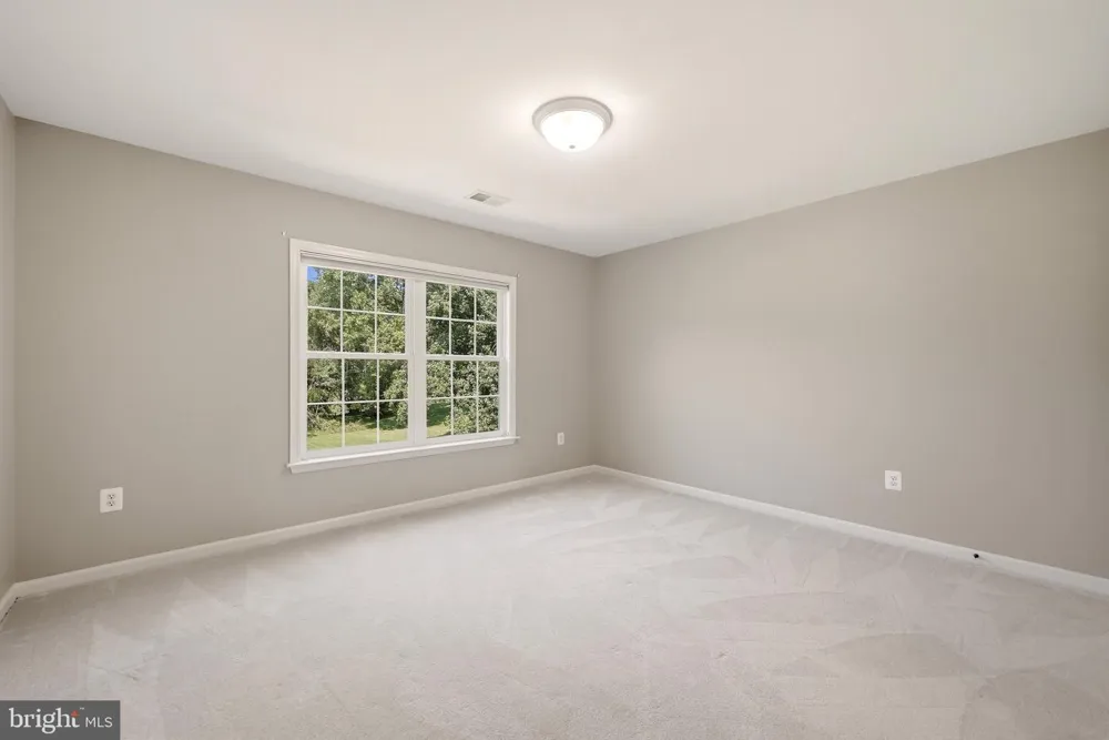 42012 GLYNN TARRA PLACE Leesburg, VA 20176