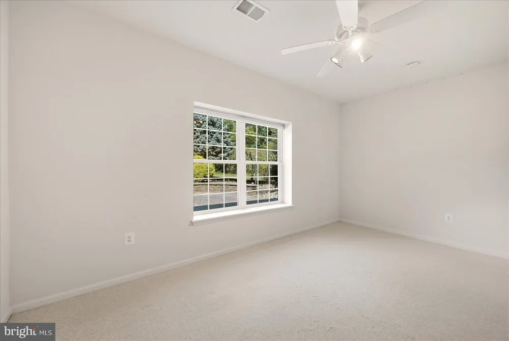 42012 GLYNN TARRA PLACE Leesburg, VA 20176