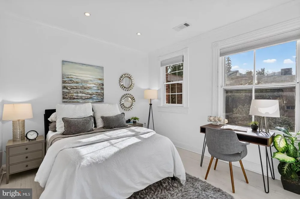 1632 30TH STREET NW #9 Washington, DC 20007