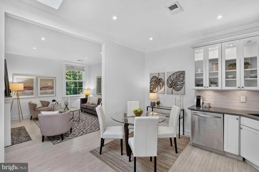 1632 30TH STREET NW #9 Washington, DC 20007