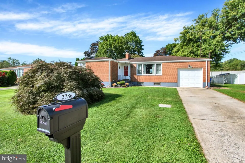 2786 CLEARBROOK BLVD York, PA 17406
