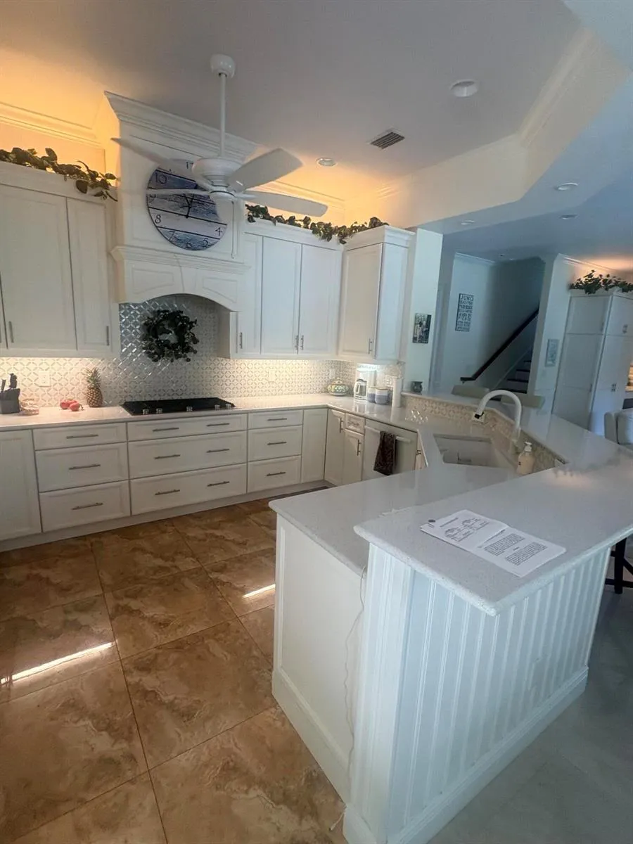 172 S RIVER ROAD Sewalls Point, FL 34996