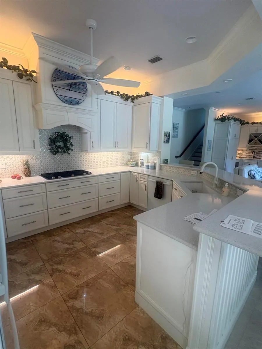 172 S RIVER ROAD Sewalls Point, FL 34996