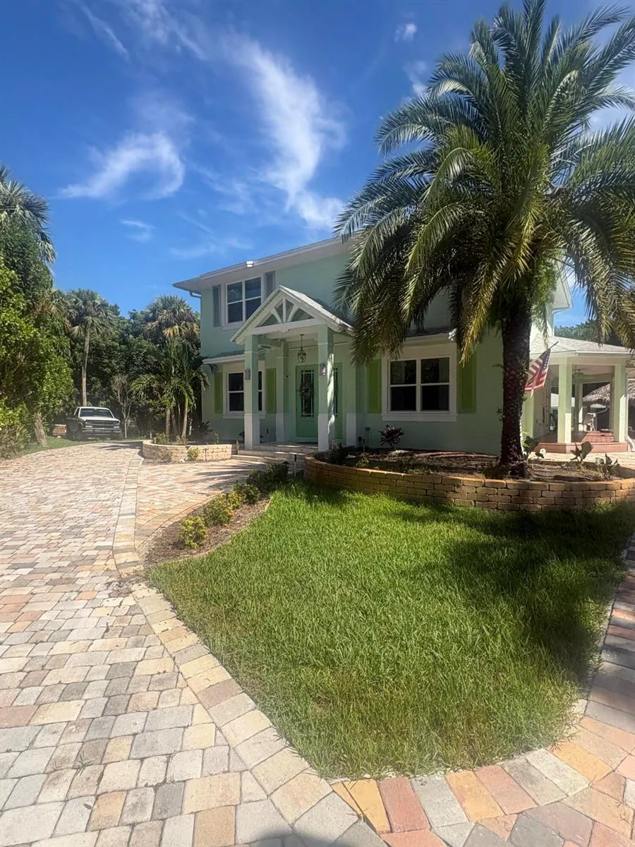 172 S RIVER ROAD Sewalls Point, FL 34996