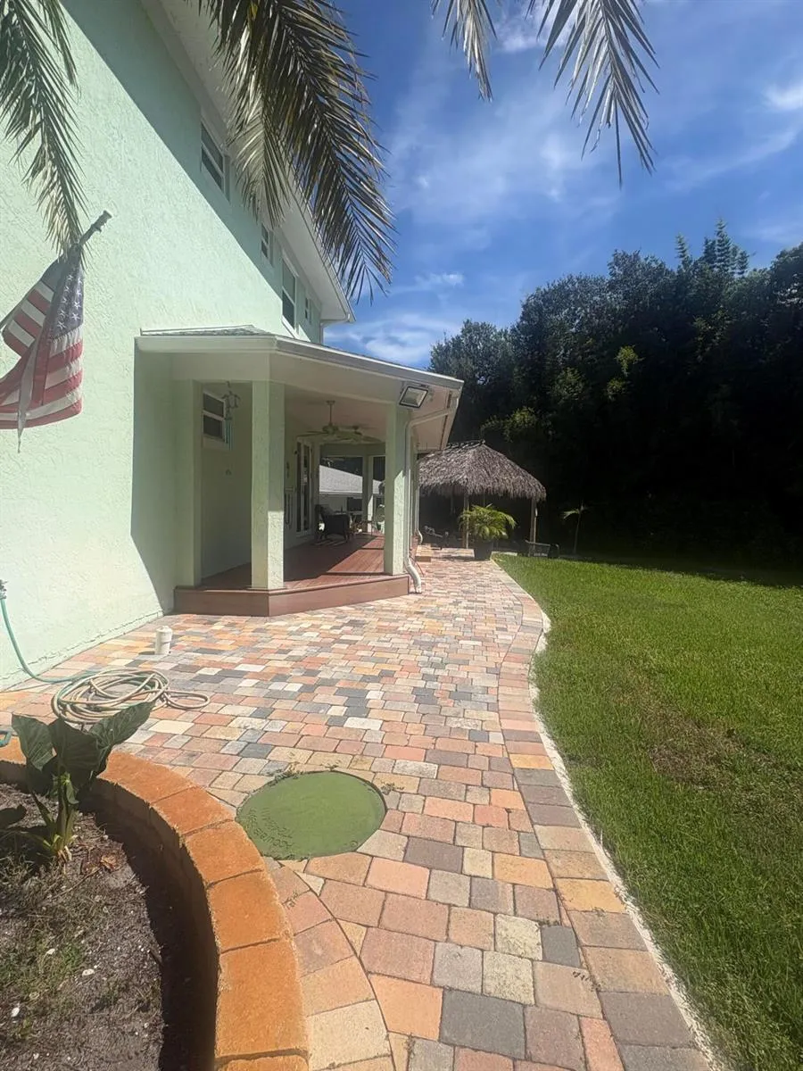 172 S RIVER ROAD Sewalls Point, FL 34996