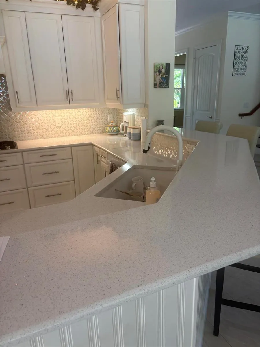 172 S RIVER ROAD Sewalls Point, FL 34996