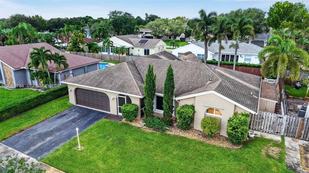 5257 SW 116th Ter Cooper City, FL 33330