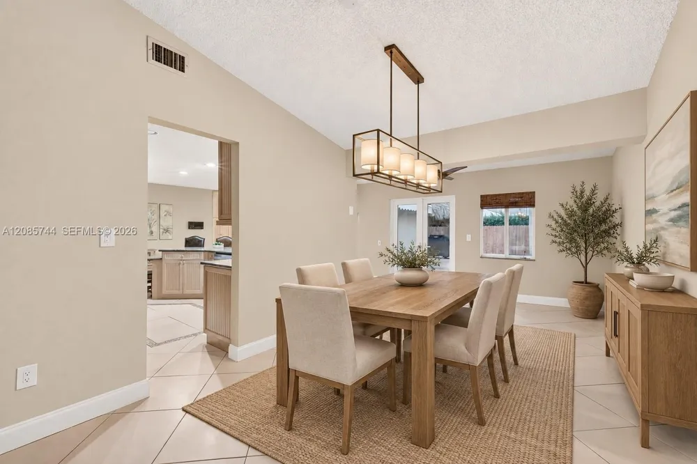 5257 SW 116th Ter Cooper City, FL 33330