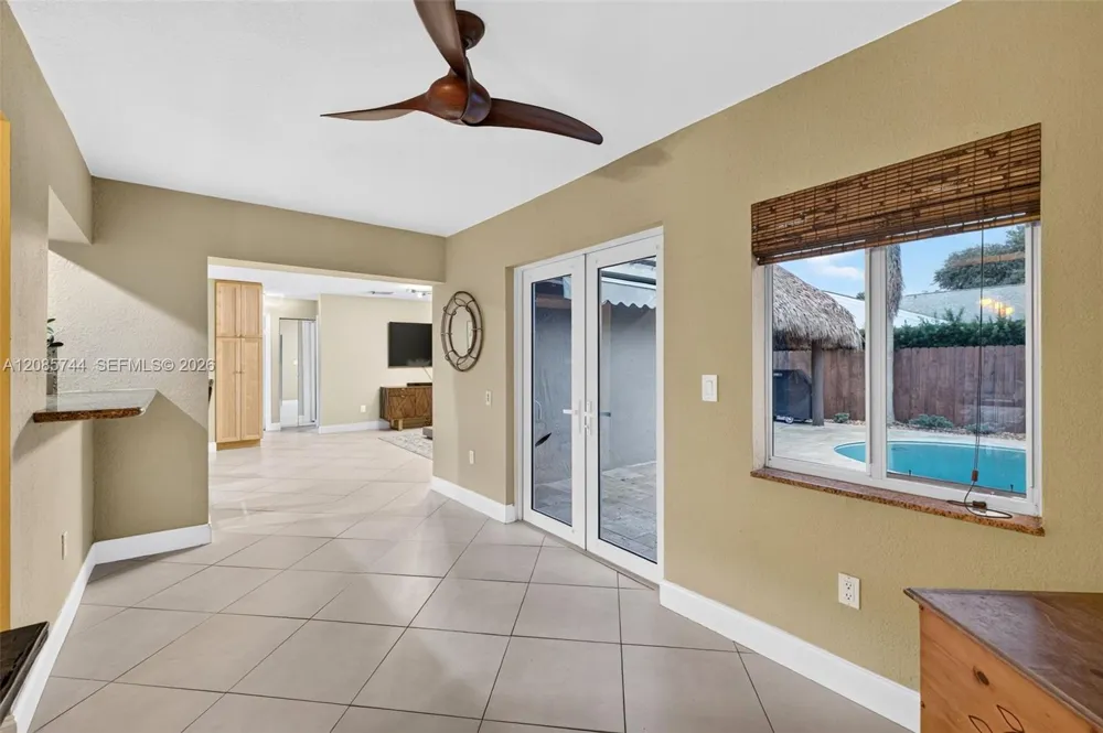 5257 SW 116th Ter Cooper City, FL 33330